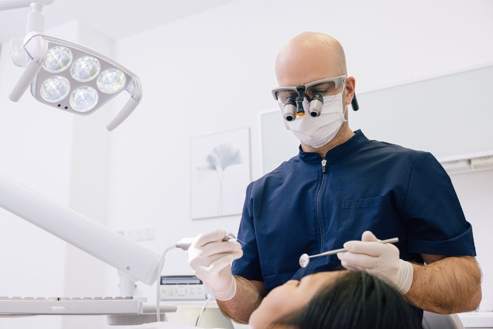 zahnarzt-prenzlauer-berg- endodontie-maas-v3